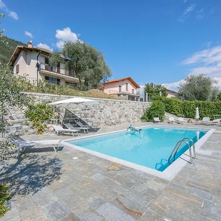 公寓 Sleeps 6 Pool Air Con 欧苏西奥
